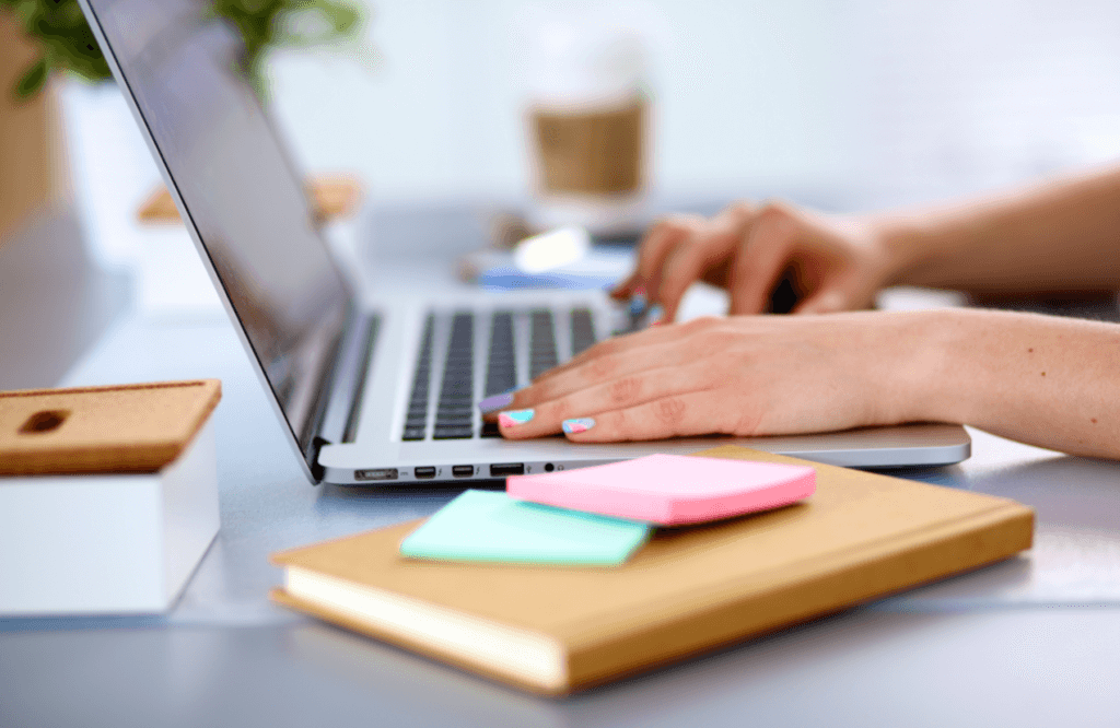 Pros And Cons Of Working With A Real Estate Virtual Assistant 1024x666 1 - HIRE VA - SAVE TIME & MONEY